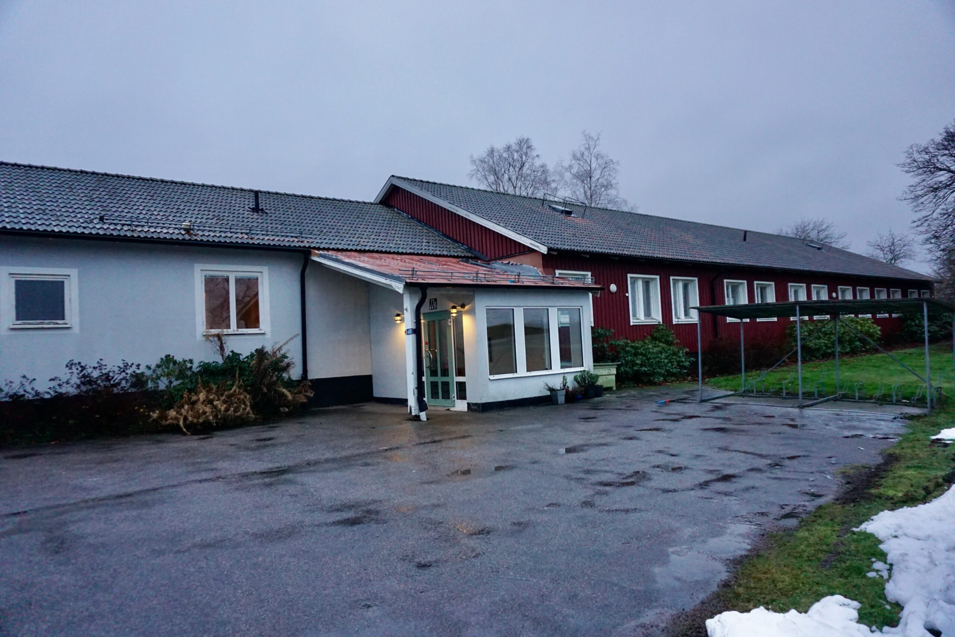Stora Yxhult 1:26 – entrén till huvudbyggnaden