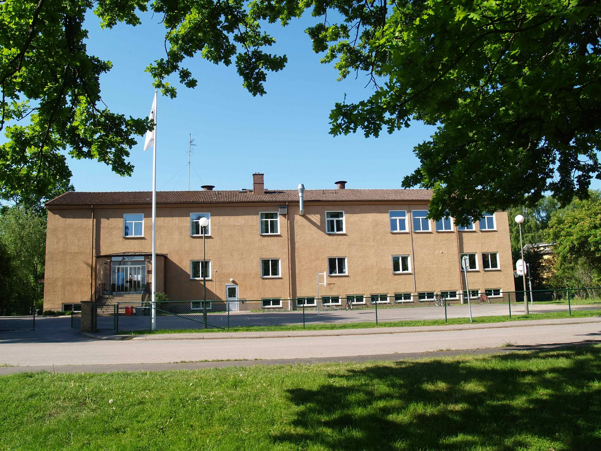 Skolbyggnad – Folkparksgatan 15, Motala