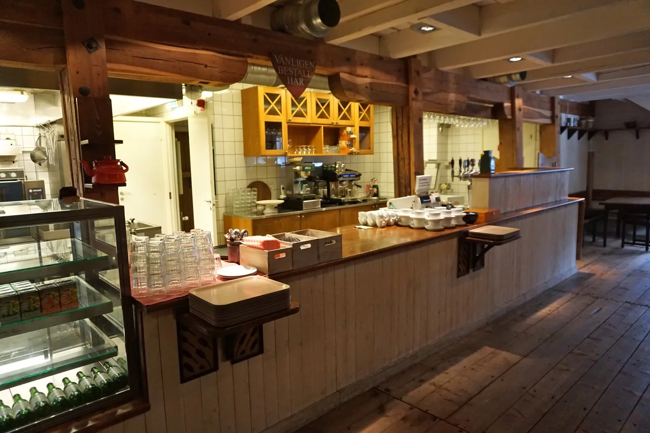 ”Bondens Creperie” vid kanalhamnen i Söderköping – bild 4